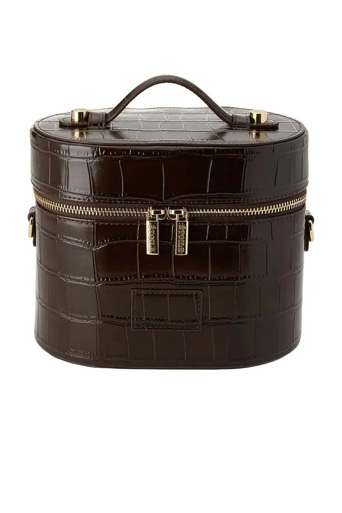ETOILE COLLECTIVE x REVOLVE Oval Toiletry Case