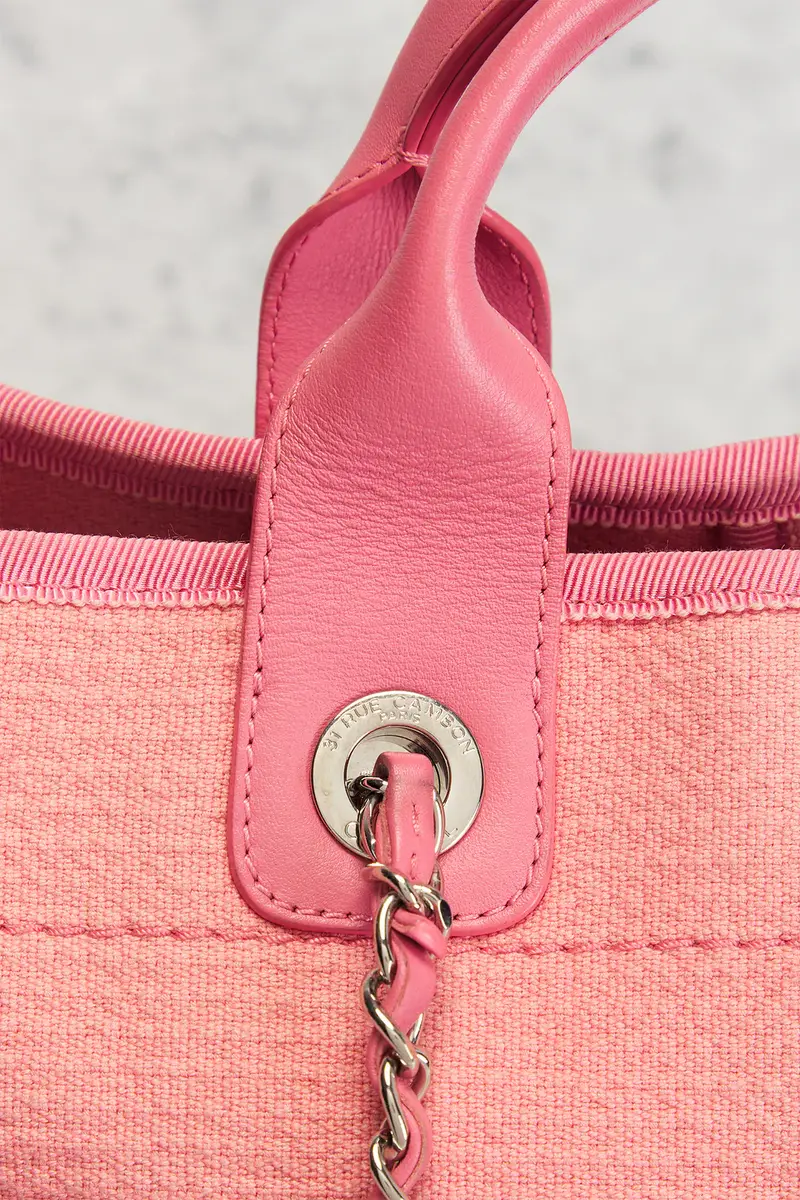 Chanel Chanel Medium Deauville Tote Bag | Thumbnail 5 Chanel Chanel Medium Deauville Tote Bag | Thumbnail 5