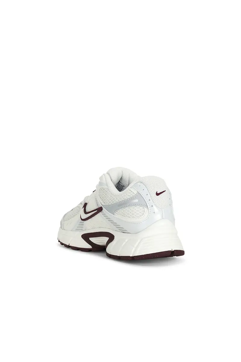 Nike V5 RNR Sneaker | Thumbnail 3 Nike V5 RNR Sneaker | Thumbnail 3