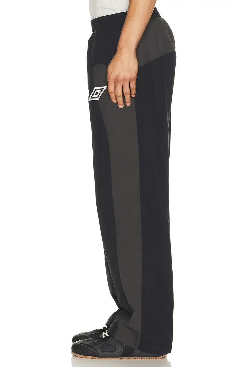 UMBRO Guarding Track Pants | Thumbnail 2 UMBRO Guarding Track Pants | Thumbnail 2