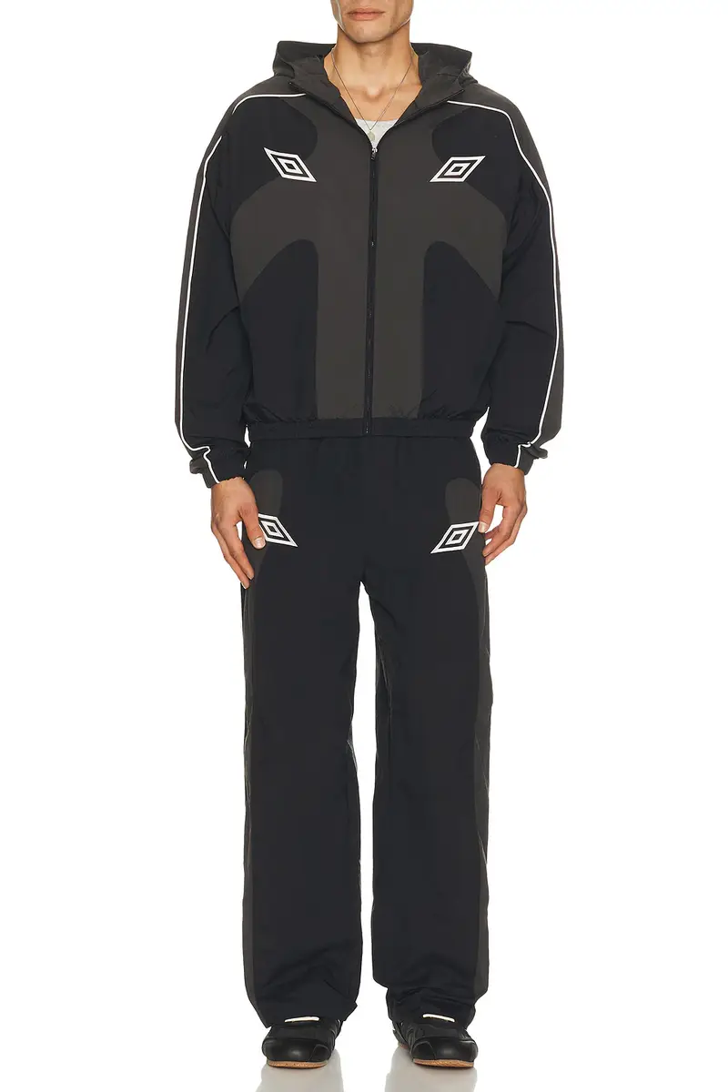 UMBRO Guarding Masked Track Jacket | Thumbnail 4 UMBRO Guarding Masked Track Jacket | Thumbnail 4