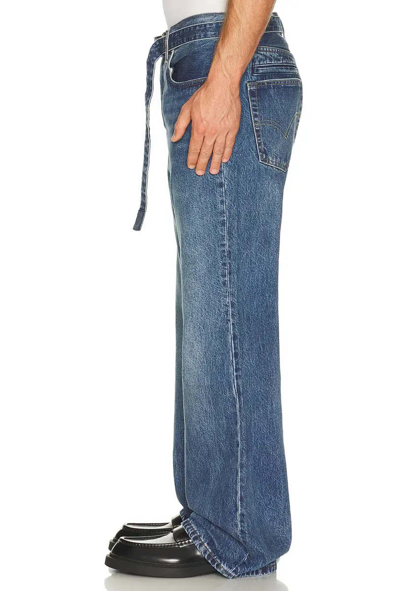 Sacai x Levi's Denim Collab Flared Jeans | Thumbnail 2 Sacai x Levi's Denim Collab Flared Jeans | Thumbnail 2