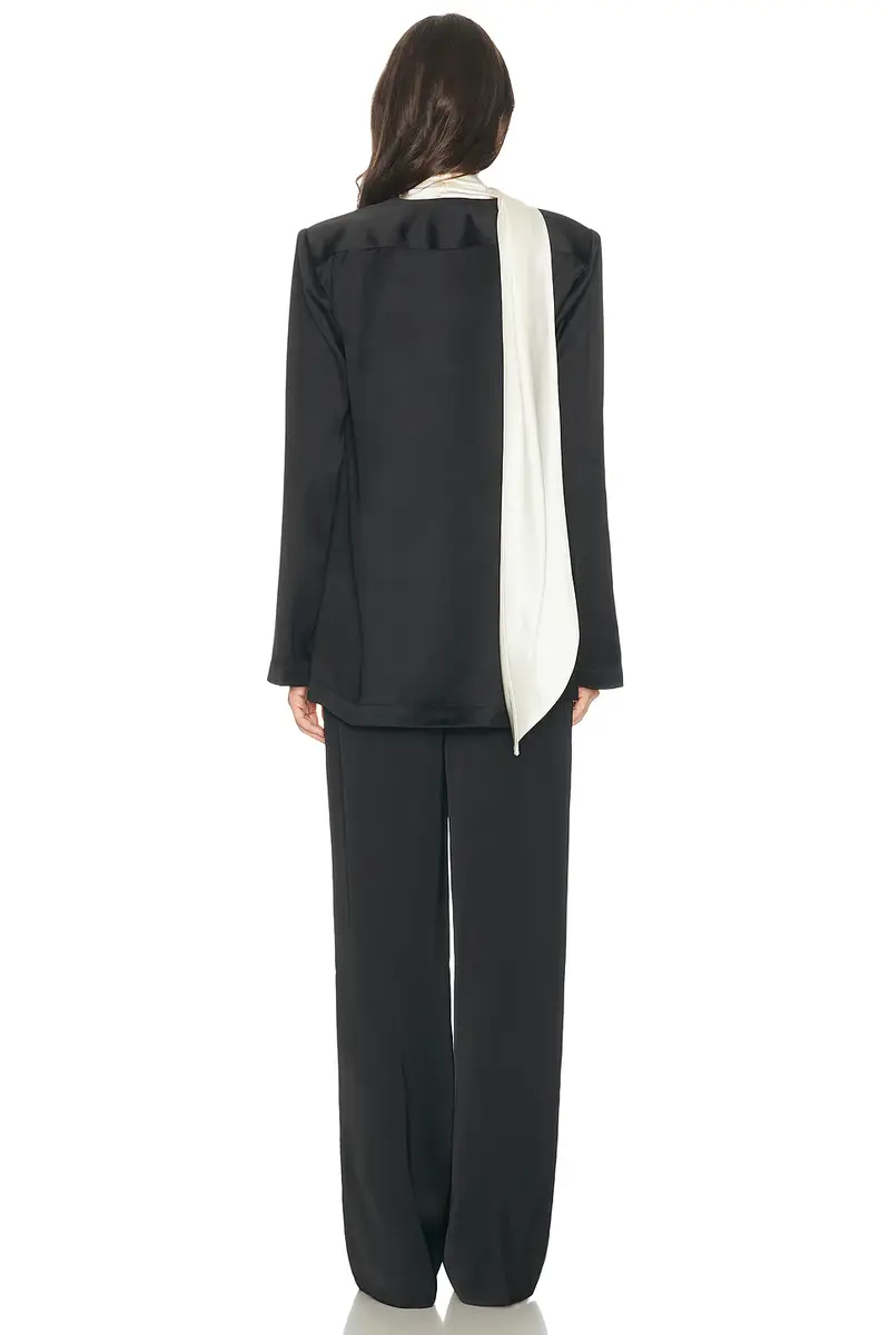 Helsa Popover With Attached Scarf | Thumbnail 4 Helsa Popover With Attached Scarf | Thumbnail 4