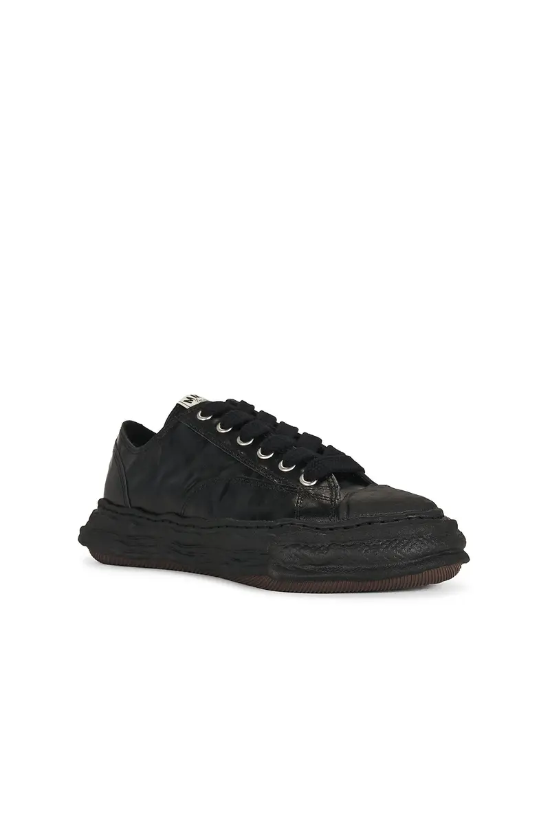 Maison MIHARA YASUHIRO Peterson23 Wrinkled Leather Lowtop Sneakers | Thumbnail 2 Maison MIHARA YASUHIRO Peterson23 Wrinkled Leather Lowtop Sneakers | Thumbnail 2