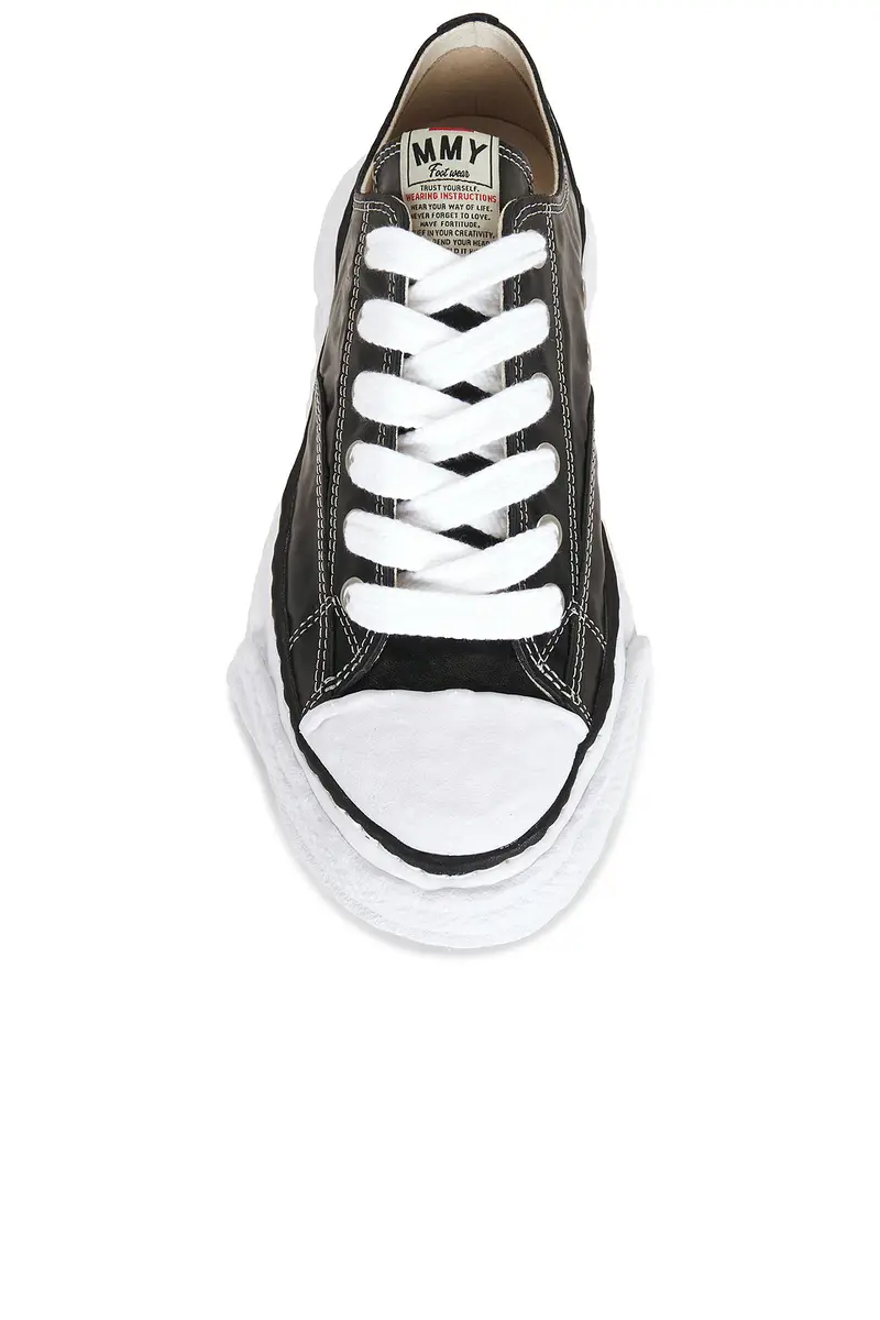 Maison MIHARA YASUHIRO Peterson23 Wrinkled Leather Lowtop Sneakers | Thumbnail 4 Maison MIHARA YASUHIRO Peterson23 Wrinkled Leather Lowtop Sneakers | Thumbnail 4