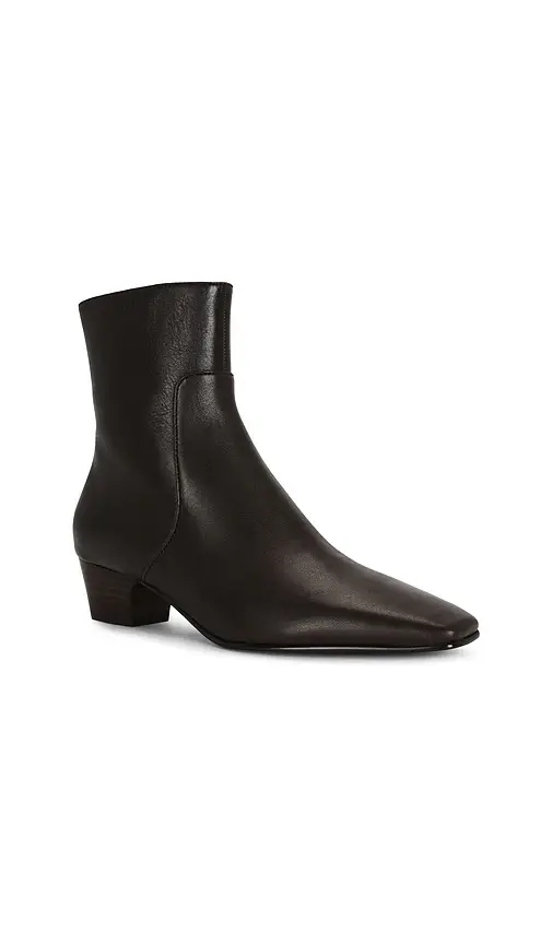 Madewell Laurel Bootie | Thumbnail 2 Madewell Laurel Bootie | Thumbnail 2