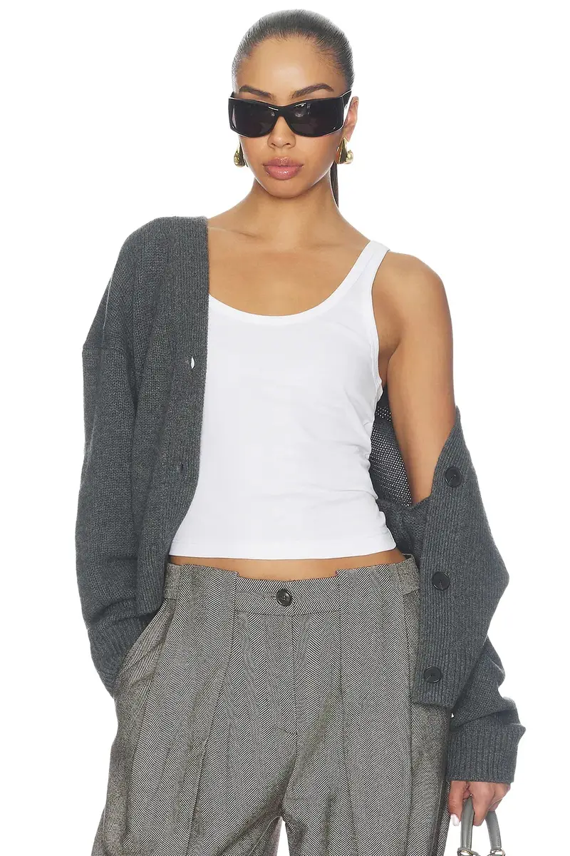 Relaxed Tank Relaxed Tank