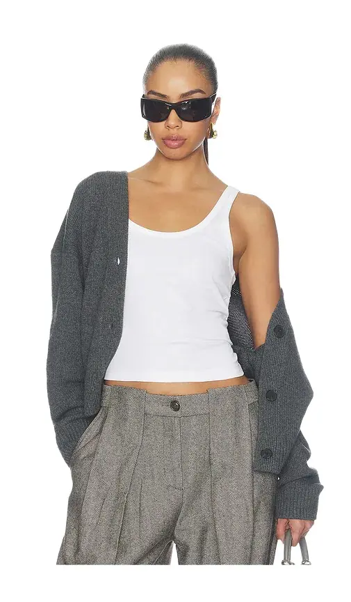 Relaxed Tank Relaxed Tank