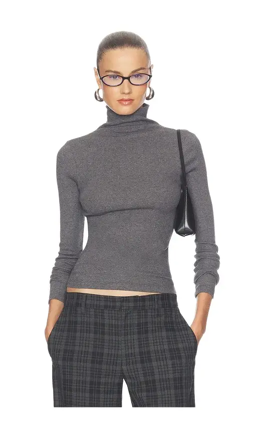 Cashmere Rib Turtleneck Top