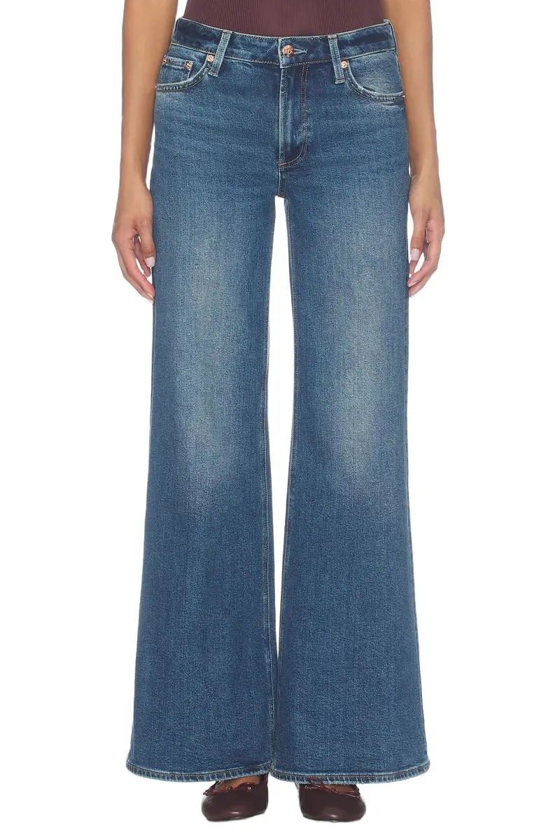 Petite Vivian Mid Rise Wide Leg Jean Petite Vivian Mid Rise Wide Leg Jean