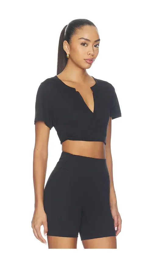 NikeSKIMS Crop Shortsleeve Top | Thumbnail 2 NikeSKIMS Crop Shortsleeve Top | Thumbnail 2