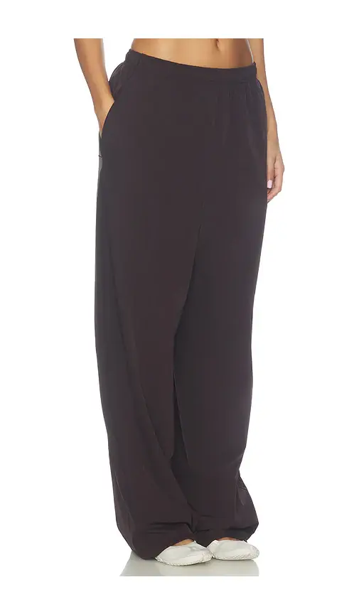 NikeSKIMS Pant | Thumbnail 2 NikeSKIMS Pant | Thumbnail 2