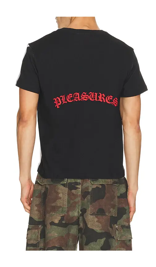 Pleasures x Dead Kennedys Npfo Heavyweight Tee | Thumbnail 2 Pleasures x Dead Kennedys Npfo Heavyweight Tee | Thumbnail 2