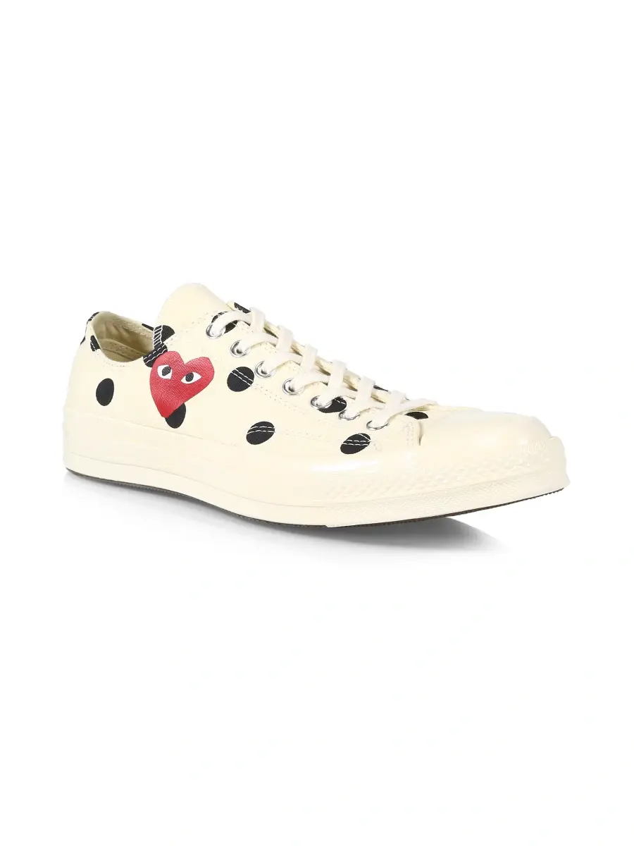 Comme des Garçons PLAY Unisex CdG Play x Converse Men's Polka Dot Low-Top Sneakers | Thumbnail 2 Comme des Garçons PLAY Unisex CdG Play x Converse Men's Polka Dot Low-Top Sneakers | Thumbnail 2