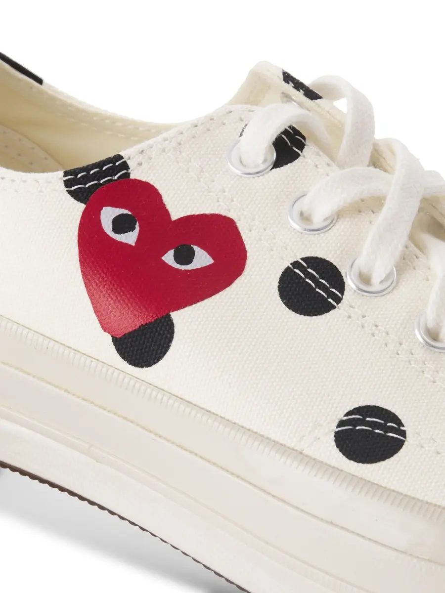Comme des Garçons PLAY Unisex CdG Play x Converse Men's Polka Dot Low-Top Sneakers | Thumbnail 6 Comme des Garçons PLAY Unisex CdG Play x Converse Men's Polka Dot Low-Top Sneakers | Thumbnail 6