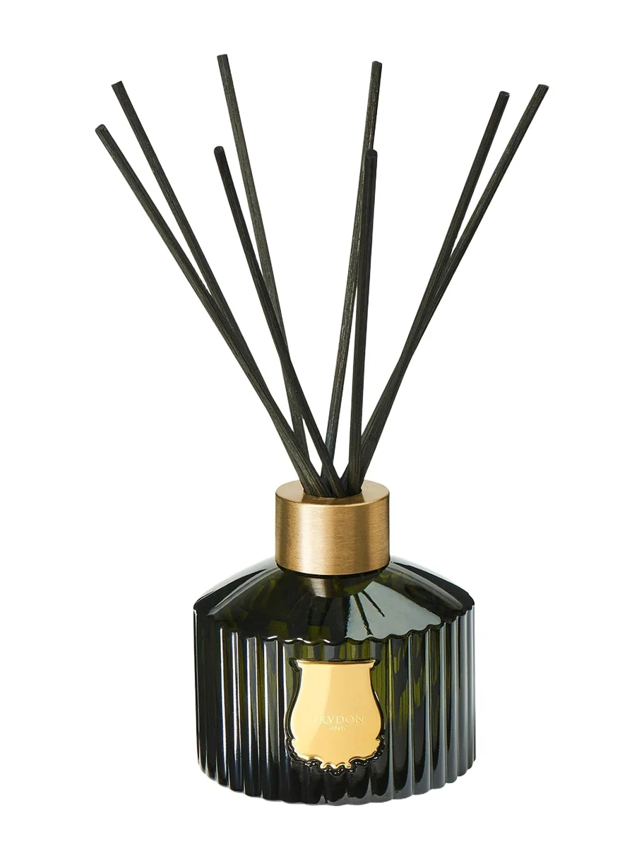 Ernesto Le Diffuseur - Leather & Tobacco, 11.8 oz. Ernesto Le Diffuseur - Leather & Tobacco, 11.8 oz.