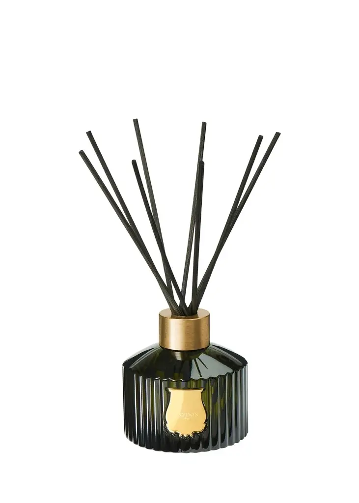 Ernesto Le Diffuseur - Leather & Tobacco, 11.8 oz. Ernesto Le Diffuseur - Leather & Tobacco, 11.8 oz.
