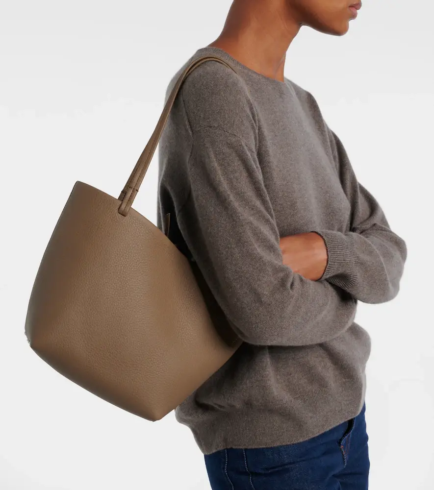 The Row Park Medium leather tote bag | Thumbnail 6 The Row Park Medium leather tote bag | Thumbnail 6