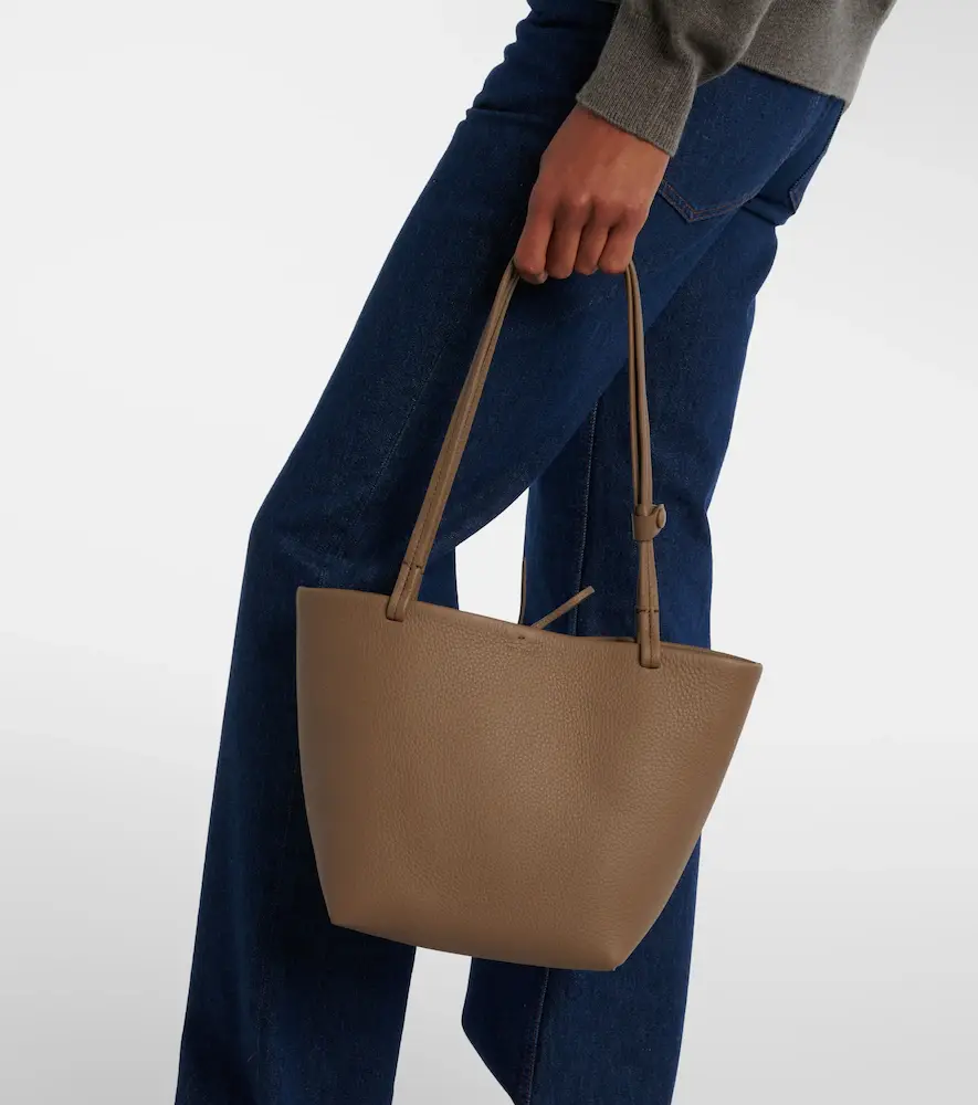 The Row Park Medium leather tote bag | Thumbnail 7 The Row Park Medium leather tote bag | Thumbnail 7