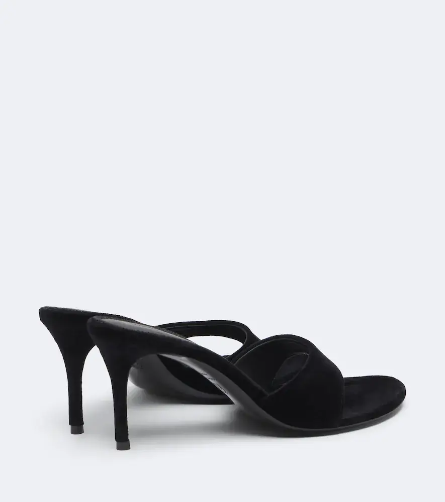 Magda Butrym Velvet thong sandals | Thumbnail 3