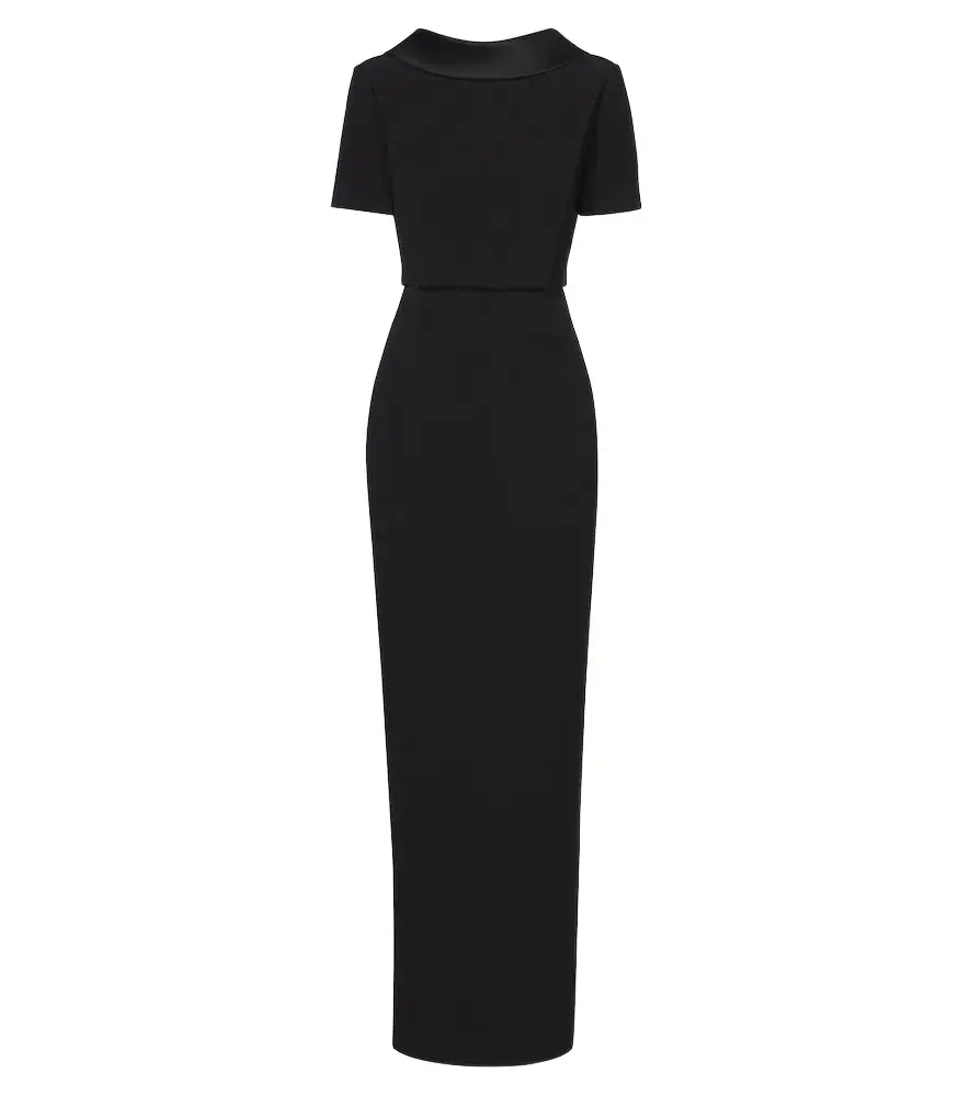 Crêpe gown Crêpe gown