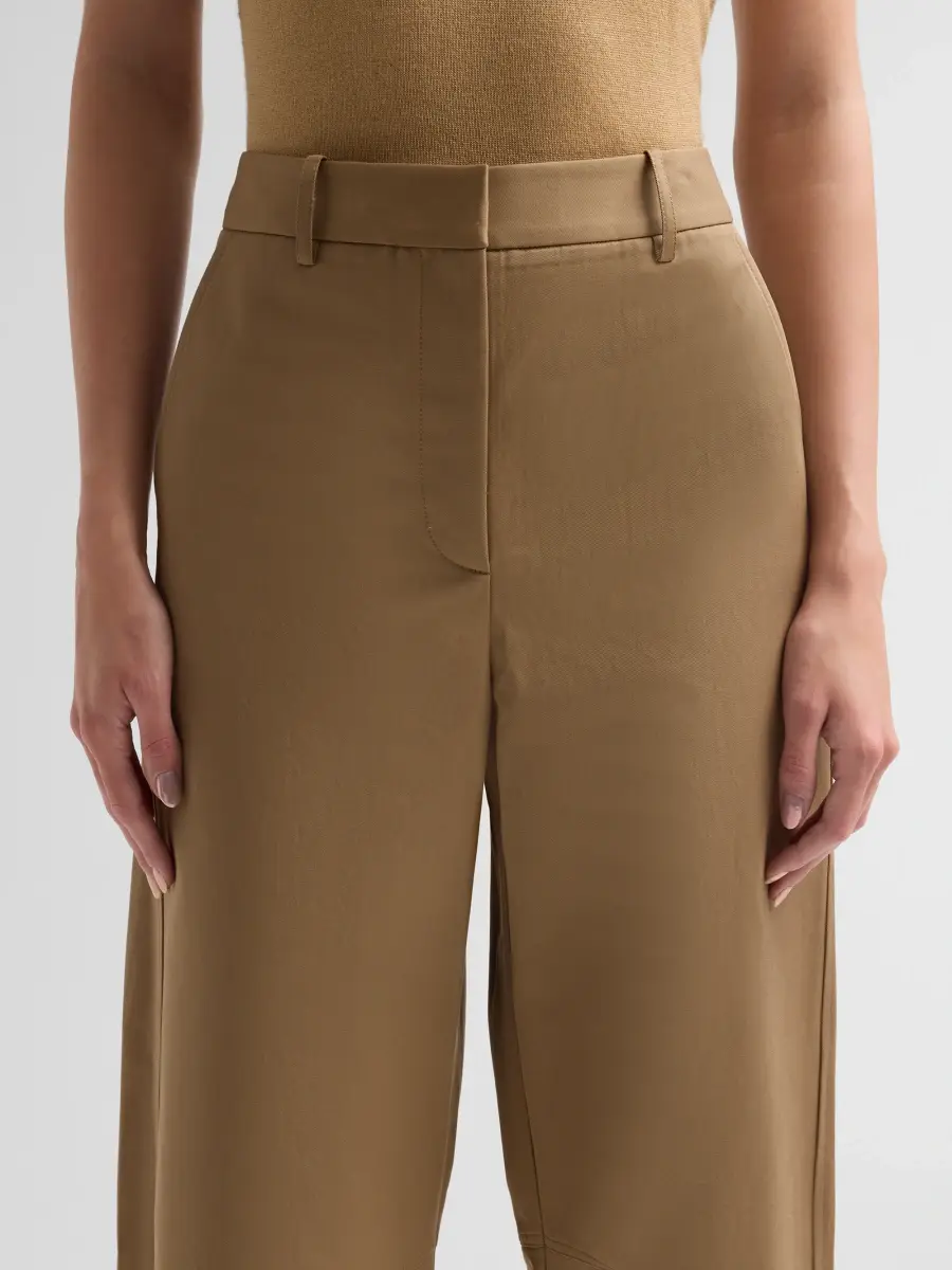 TWP Women's Slouchy Cotton Crop Pants | Thumbnail 5 TWP Women's Slouchy Cotton Crop Pants | Thumbnail 5