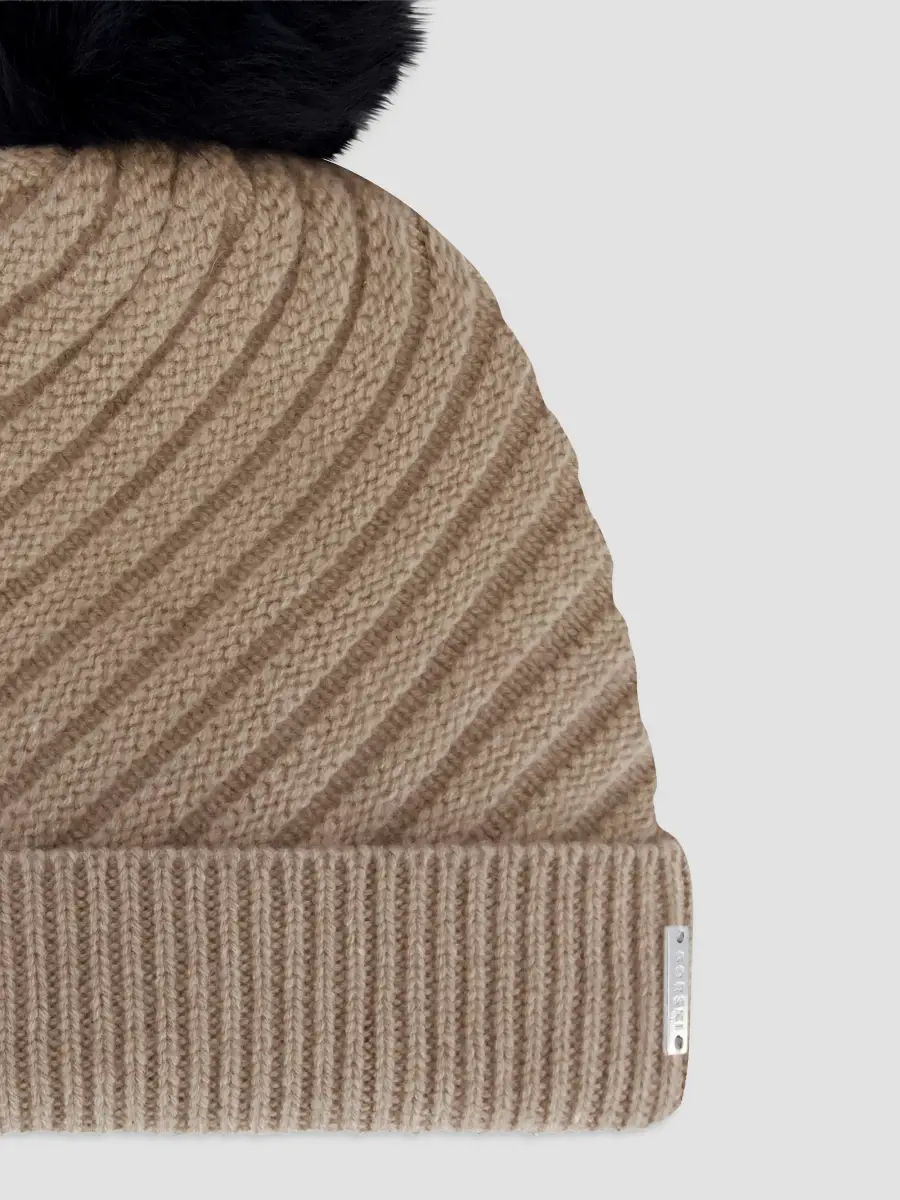 Gorski Women's Select Cashmere Cable Knit Beanie Hat with Merinillo Shearling Lamb Pompom | Thumbnail 3 Gorski Women's Select Cashmere Cable Knit Beanie Hat with Merinillo Shearling Lamb Pompom | Thumbnail 3