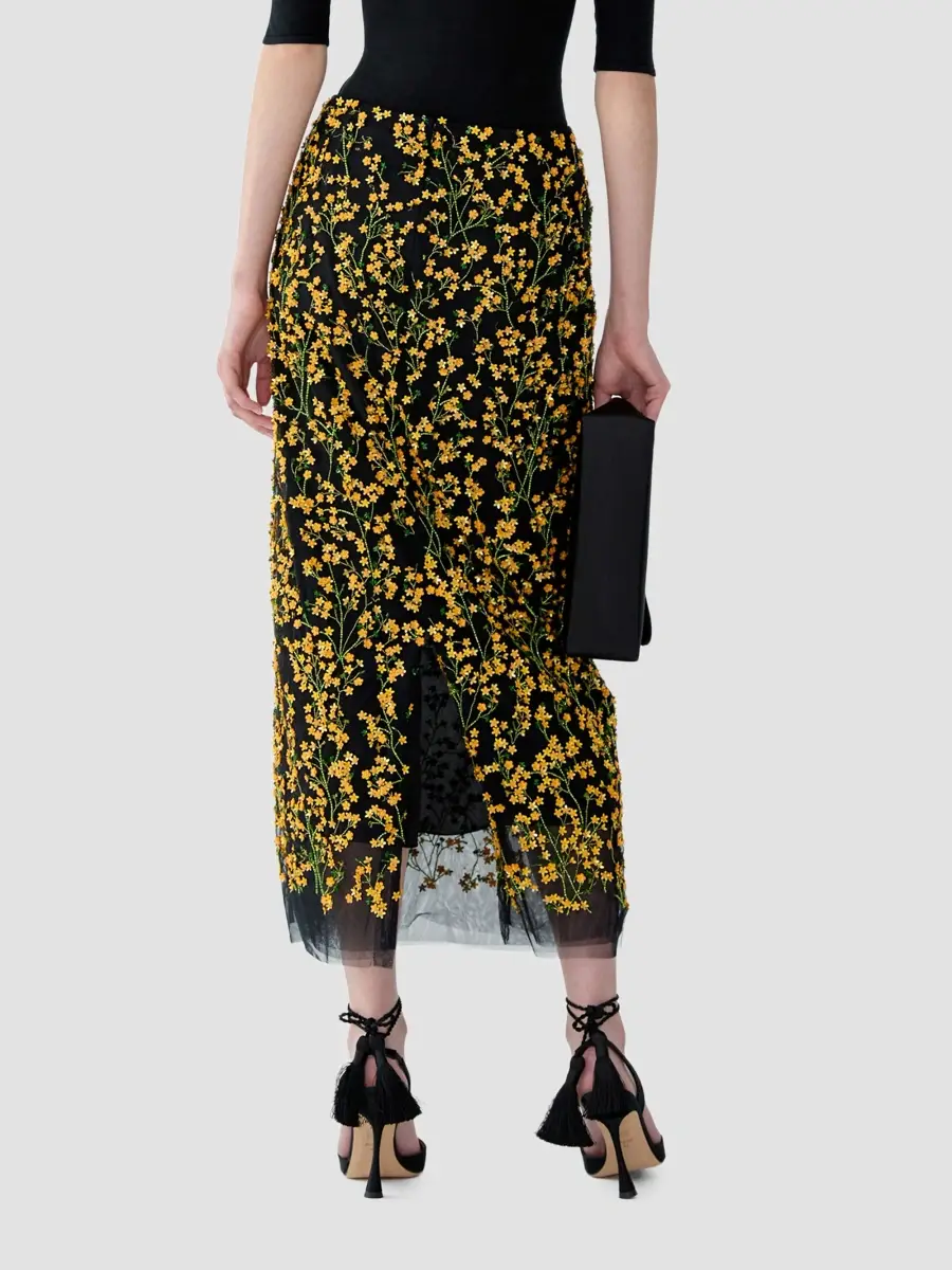 Carolina Herrera Women's Floral Appliqué Column Midi Skirt | Thumbnail 3 Carolina Herrera Women's Floral Appliqué Column Midi Skirt | Thumbnail 3