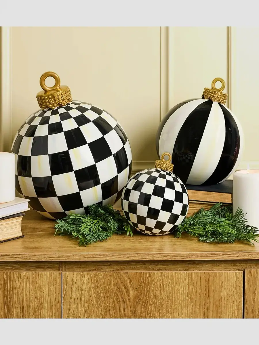 MacKenzie-Childs Courtly Check Large Resin Ornament | Thumbnail 3 MacKenzie-Childs Courtly Check Large Resin Ornament | Thumbnail 3