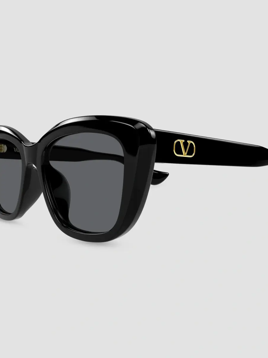 Valentino Women's VLogo 56MM Icon Butterfly Sunglasses | Thumbnail 3 Valentino Women's VLogo 56MM Icon Butterfly Sunglasses | Thumbnail 3