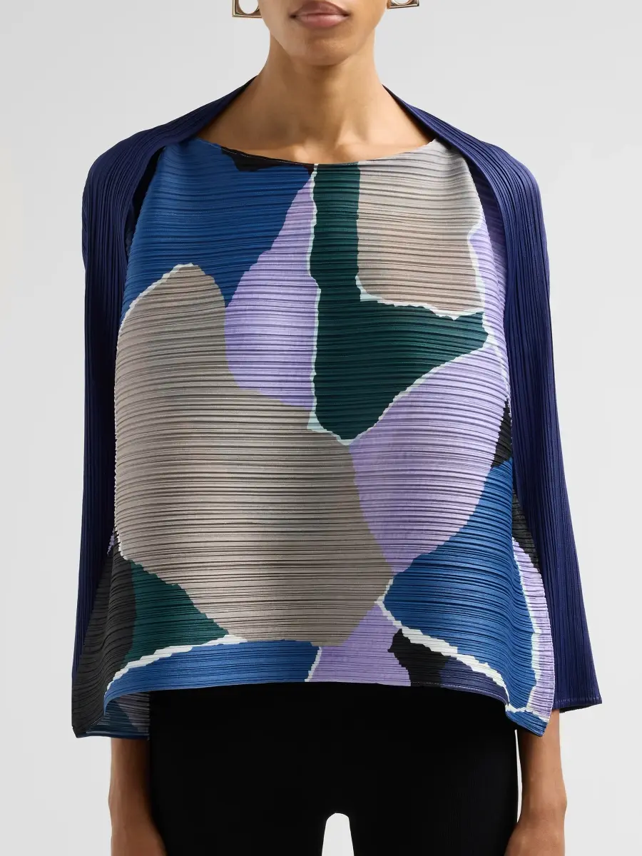 Pleats Please Issey Miyake Women's Surprise! Plissé Shirt | Thumbnail 5 Pleats Please Issey Miyake Women's Surprise! Plissé Shirt | Thumbnail 5