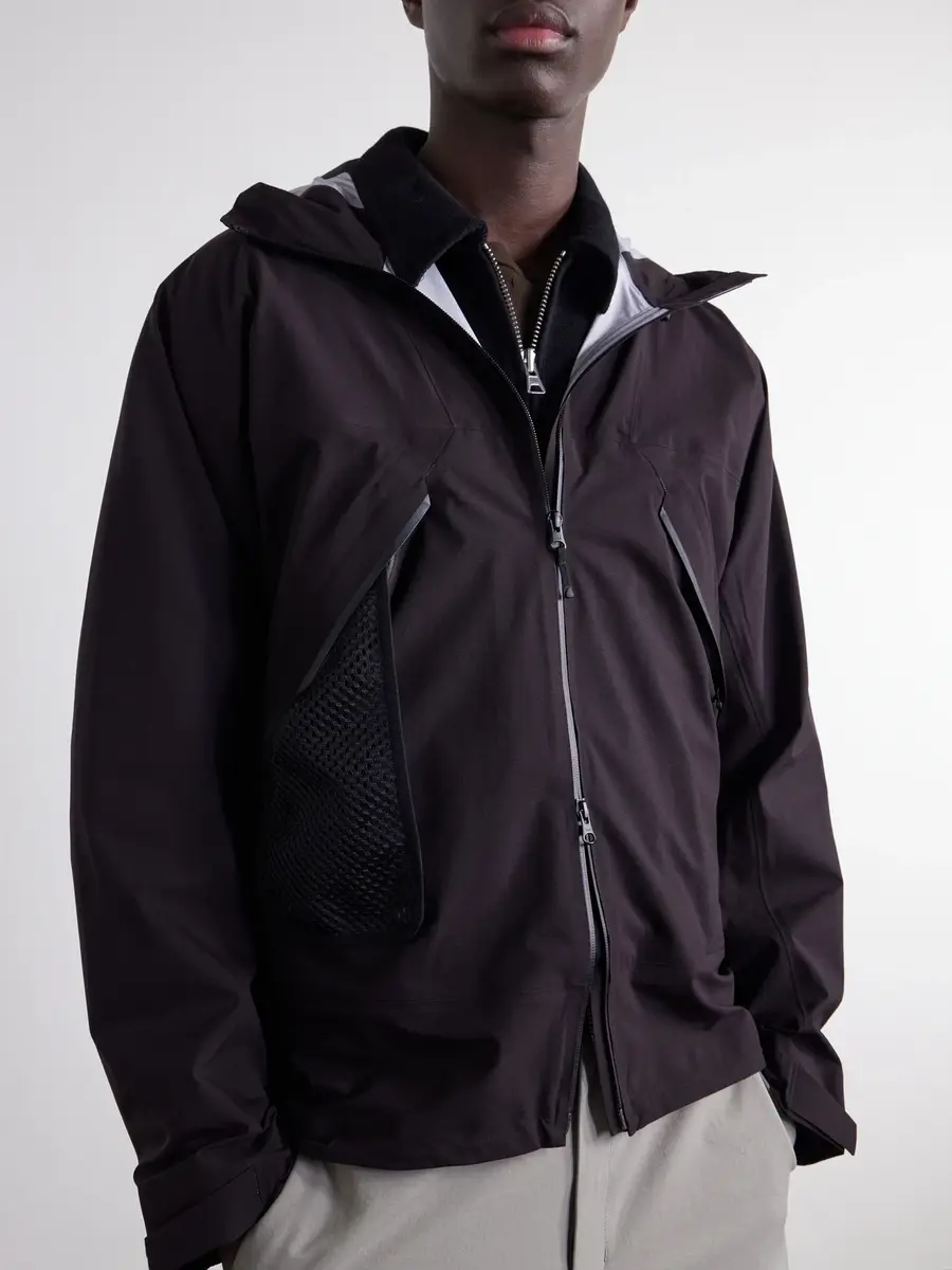 GOLDWIN Hooded Pertex Shield Pro Shell Jacket - Men | Thumbnail 5 GOLDWIN Hooded Pertex Shield Pro Shell Jacket - Men | Thumbnail 5