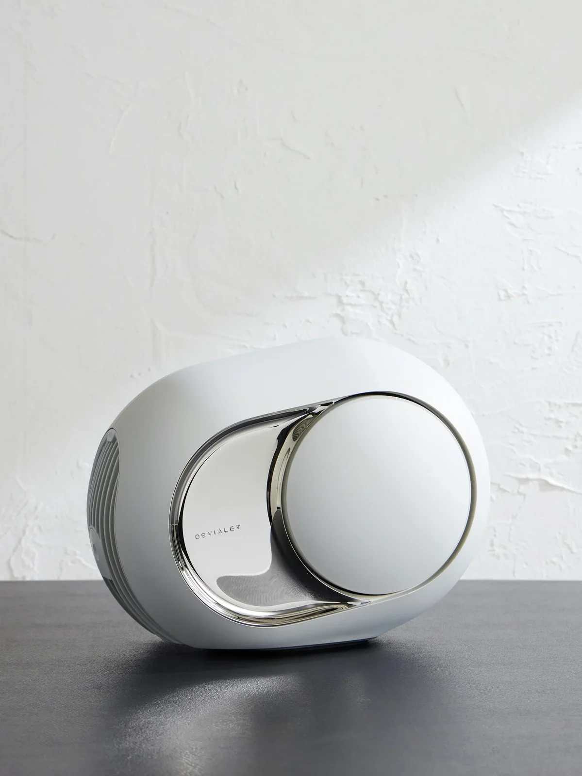 Devialet Phantom Ultimate 108 dB speaker - Men