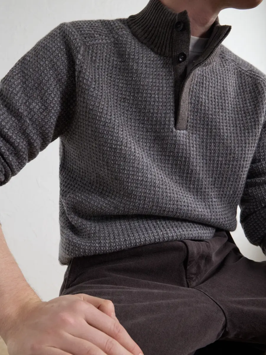 N.Peal Waffle-Knit Cashmere Sweater - Men | Thumbnail 5 N.Peal Waffle-Knit Cashmere Sweater - Men | Thumbnail 5