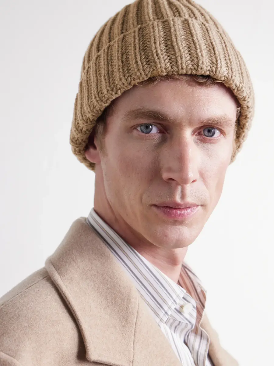 Stòffa Ribbed Cashmere Beanie - Men | Thumbnail 2 Stòffa Ribbed Cashmere Beanie - Men | Thumbnail 2