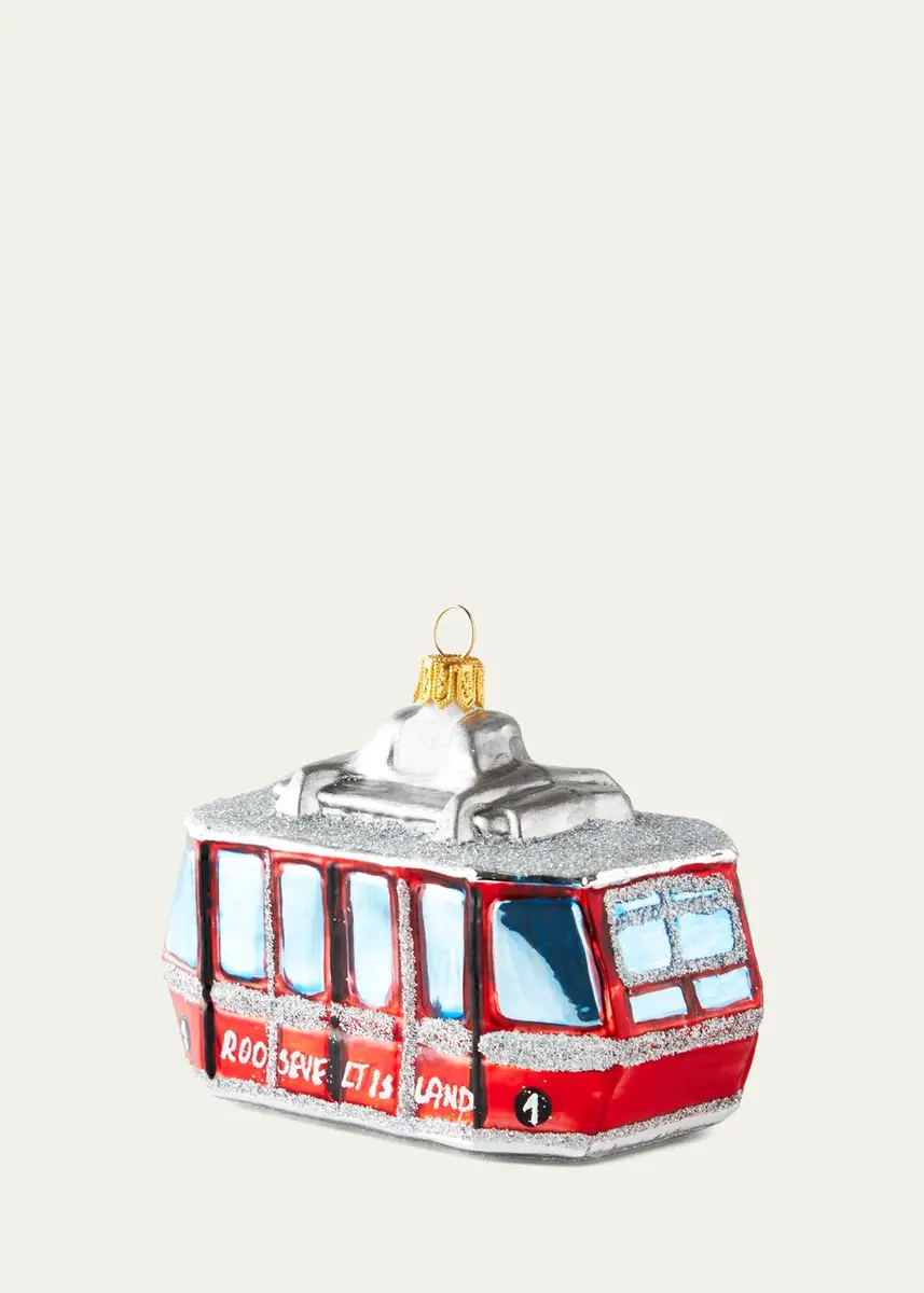 Bergdorf Goodman Roosevelt Island Cable Car | Thumbnail 3 Bergdorf Goodman Roosevelt Island Cable Car | Thumbnail 3
