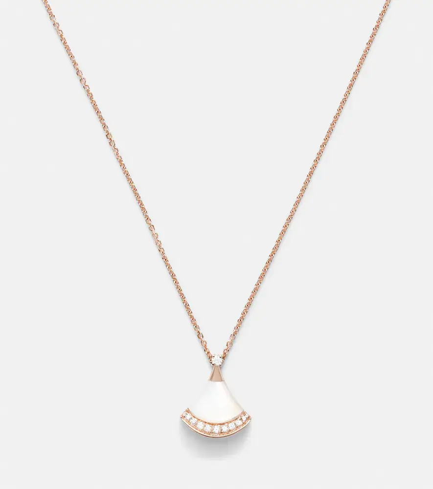 BVLGARI Divas' Dream 18kt rose gold necklace with mother-of-pearl diamonds | Thumbnail 4 BVLGARI Divas' Dream 18kt rose gold necklace with mother-of-pearl diamonds | Thumbnail 4