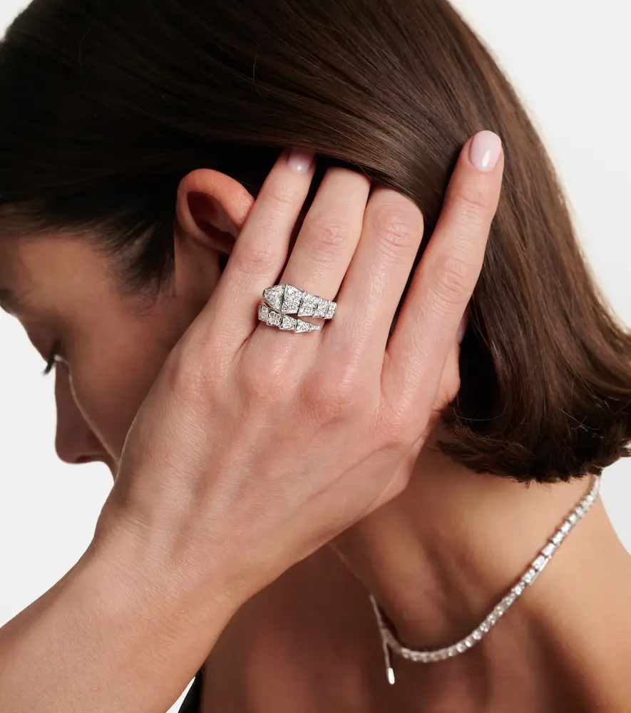 BVLGARI Serpenti Viper 18kt white gold ring with diamonds | Thumbnail 5 BVLGARI Serpenti Viper 18kt white gold ring with diamonds | Thumbnail 5