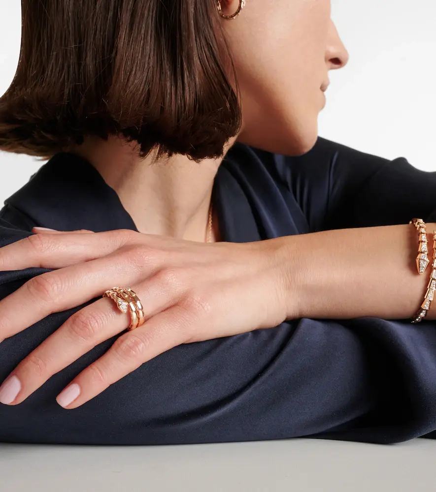 BVLGARI Serpenti Viper 18kt rose gold ring with diamonds | Thumbnail 6 BVLGARI Serpenti Viper 18kt rose gold ring with diamonds | Thumbnail 6