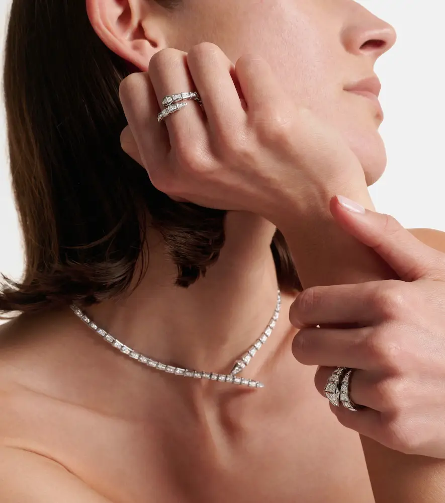 BVLGARI Serpenti Viper 18kt white gold ring with diamonds | Thumbnail 2 BVLGARI Serpenti Viper 18kt white gold ring with diamonds | Thumbnail 2