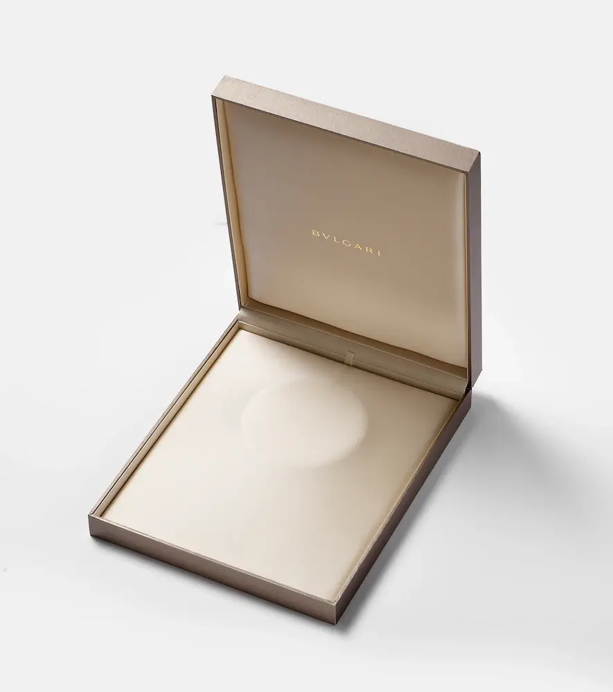 BVLGARI Serpenti 18kt rose gold necklace with diamonds and onyx | Thumbnail 3 BVLGARI Serpenti 18kt rose gold necklace with diamonds and onyx | Thumbnail 3