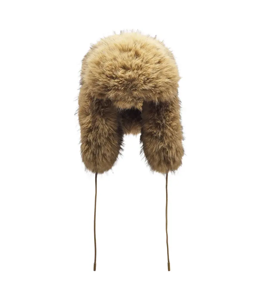 Cher aviator hat