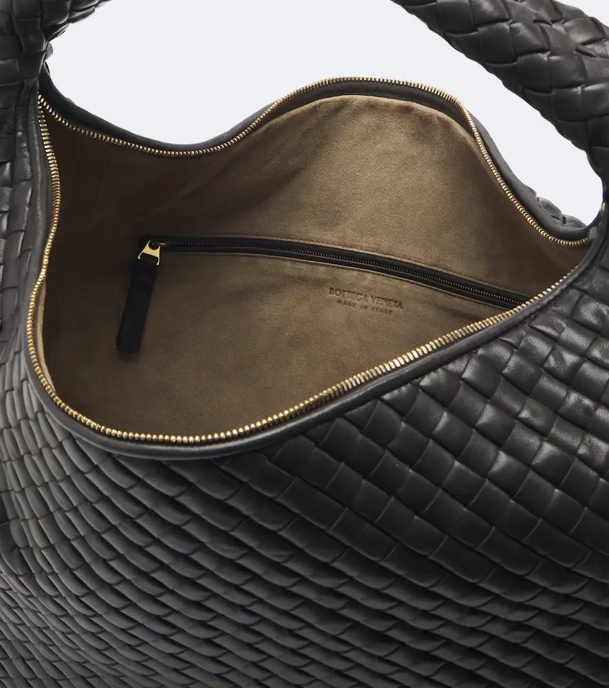 Bottega Veneta Maxi Veneta Intrecciato leather shoulder bag | Thumbnail 2 Bottega Veneta Maxi Veneta Intrecciato leather shoulder bag | Thumbnail 2