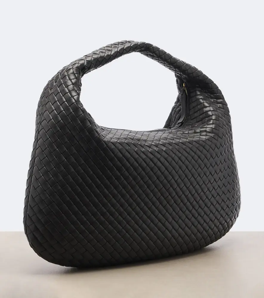 Bottega Veneta Maxi Veneta Intrecciato leather shoulder bag | Thumbnail 3 Bottega Veneta Maxi Veneta Intrecciato leather shoulder bag | Thumbnail 3