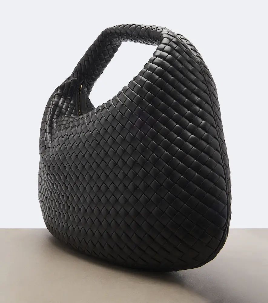 Bottega Veneta Maxi Veneta Intrecciato leather shoulder bag | Thumbnail 4 Bottega Veneta Maxi Veneta Intrecciato leather shoulder bag | Thumbnail 4