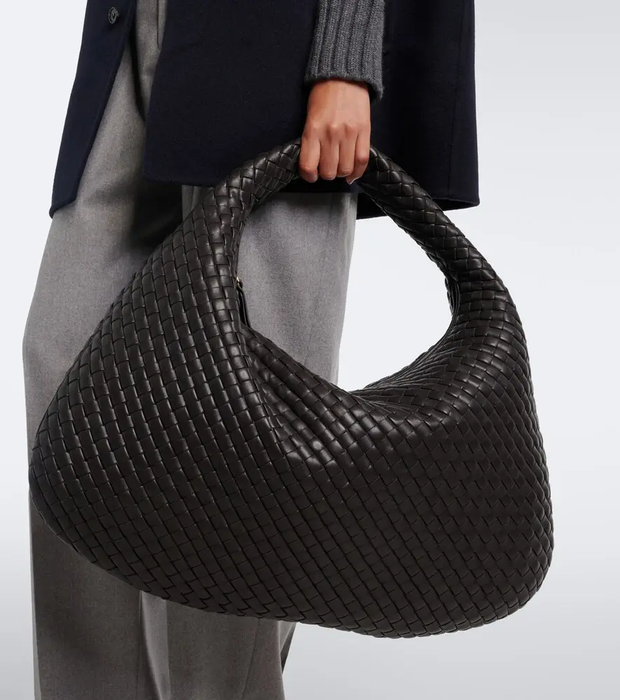 Bottega Veneta Maxi Veneta Intrecciato leather shoulder bag | Thumbnail 6 Bottega Veneta Maxi Veneta Intrecciato leather shoulder bag | Thumbnail 6