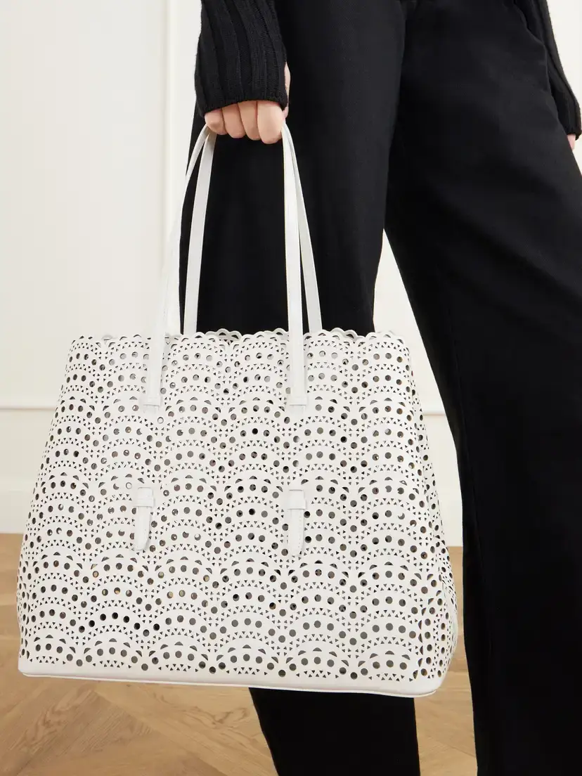 Alaïa Mina Laser-cut Leather Tote | Thumbnail 2 Alaïa Mina Laser-cut Leather Tote | Thumbnail 2