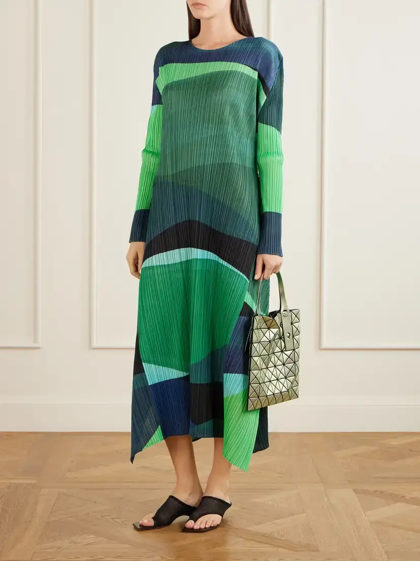 Pleats Please Issey Miyake Orbit Printed Plissé Midi Dress | Thumbnail 2 Pleats Please Issey Miyake Orbit Printed Plissé Midi Dress | Thumbnail 2