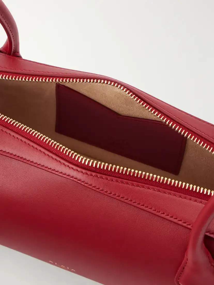 Alaïa Le Teckel Medium Leather Shoulder Bag | Thumbnail 5 Alaïa Le Teckel Medium Leather Shoulder Bag | Thumbnail 5