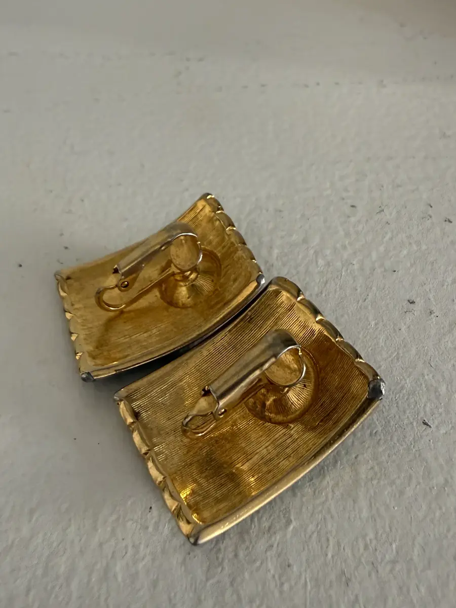 Jen Wonders Studio Green and Gold Earrings | Thumbnail 5